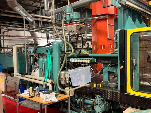 1145499-20 2 plastic injection molding machines, Battenfeld 5000/2500 Unilog 4000 -1988