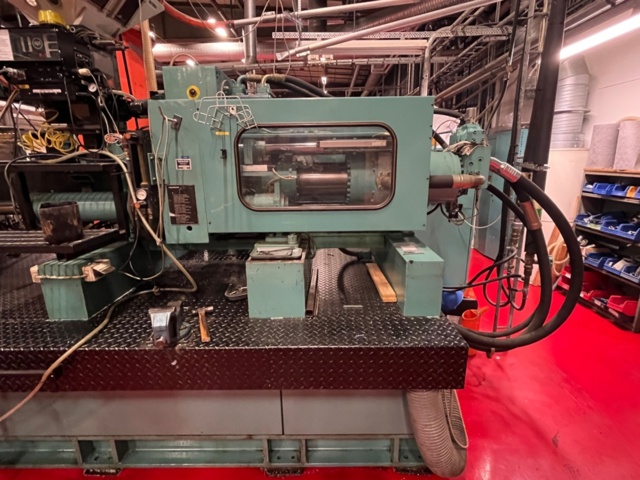 1145499-23 2 plastic injection molding machines, Battenfeld 5000/2500 Unilog 4000 -1988