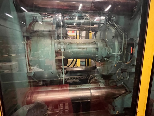 1145499-37 2 plastic injection molding machines, Battenfeld 5000/2500 Unilog 4000 -1988