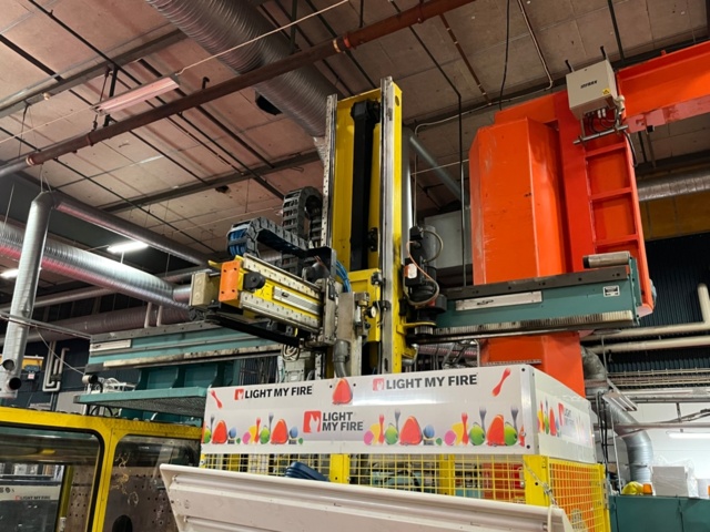 1145499-47 2 plastic injection molding machines, Battenfeld 5000/2500 Unilog 4000 -1988