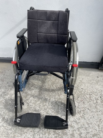 1220445-2 Wheelchair Cross Etac