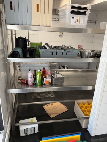 1206243-13 Dish sorting bench with shelf