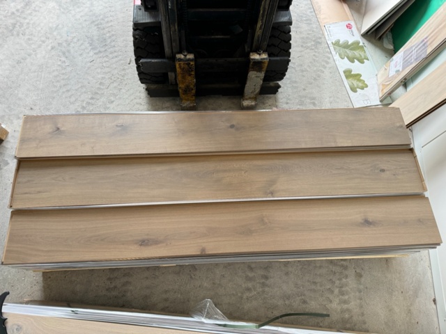 1220896-3 Härdad Ek Mineral Grey 2378x271x11,3 mm, 55 kvm. Klickgolv 5G Dry