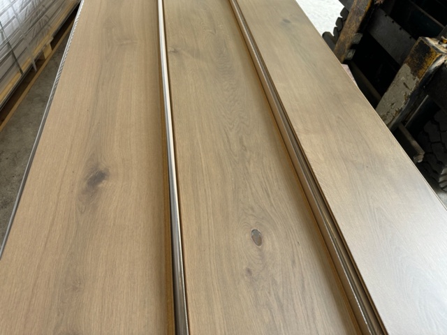 1220896-4 Härdad Ek Mineral Grey 2378x271x11,3 mm, 55 kvm. Klickgolv 5G Dry