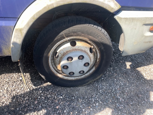 1220899-14 Iveco TurboDaily 35-10 Chassis Cab 2.8 DI Manual, 103hp, 1999