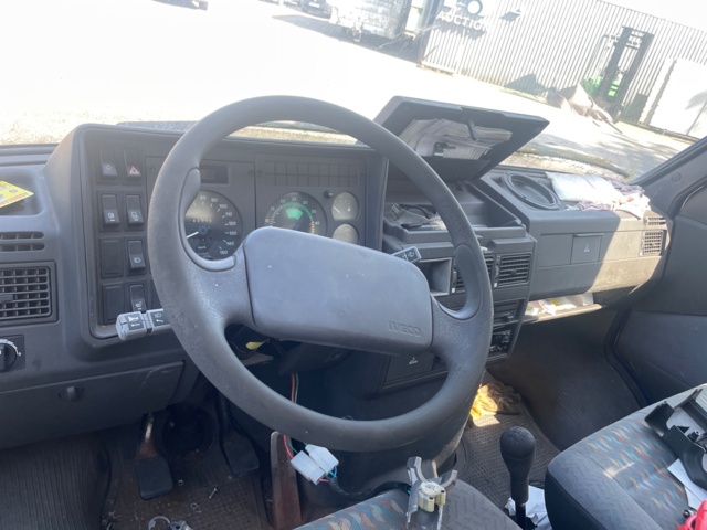 1220899-6 Iveco TurboDaily 35-10 Chassis Cab 2.8 DI Manual, 103hp, 1999