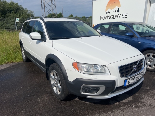 1205416-3 Volvo XC70 D5 AWD Manual, 185hp, 2009 Repair item