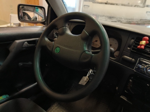 1129689-37 Volkswagen Golf TDI -1996 Repair item