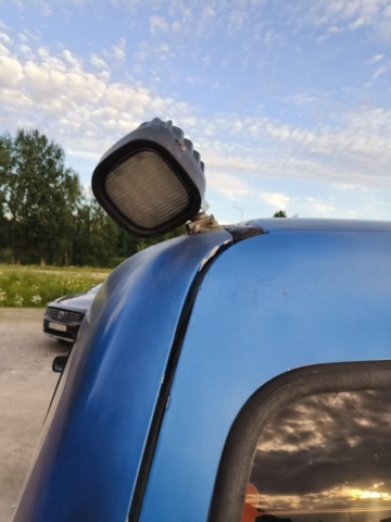 1129692-22 Volkswagen Caddy Van 1.9 D -1998 Repair object