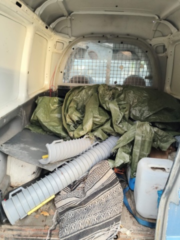 1129692-23 Volkswagen Caddy Van 1.9 D -1998 Repair object