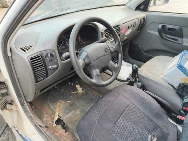 1129692-28 Volkswagen Caddy Van 1.9 D -1998 Repair object