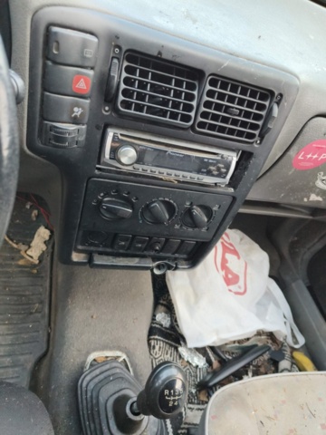 1129692-31 Volkswagen Caddy Van 1.9 D -1998 Repair object