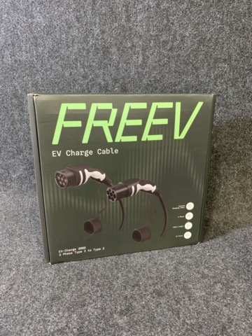 1221554-3 Charging cable for electric car with Type 2 socket Freev EV-Charge 3000