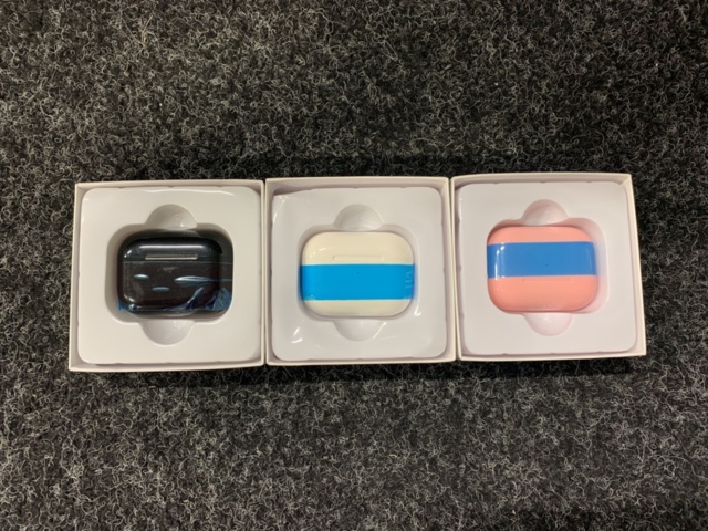 1217731-2 3 wireless headphones Earpods Pro in different colors