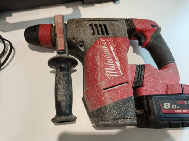 1129724-4 Milwaukee M18 CHXP hammer drill