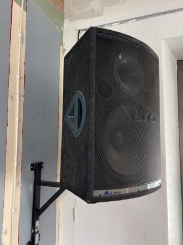 1178066-11 Sound equipment & speakers 4 pcs Alto Elvis 15