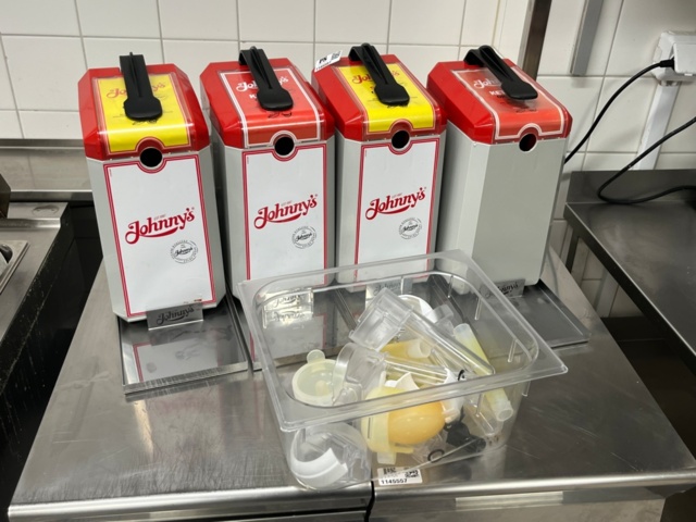1145587-2 4 ketchup/mustard dispensers