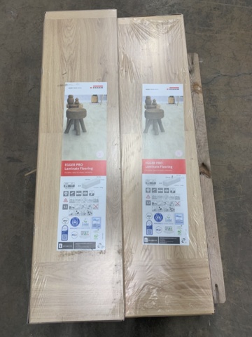 1222392-3 Ca 17,744 kvm Laminatgolv Egger 8mm ek
