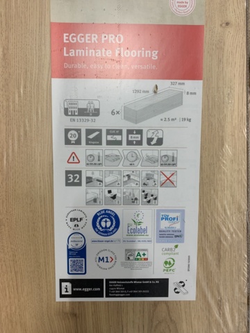1222392-5 Ca 17,744 kvm Laminatgolv Egger 8mm ek