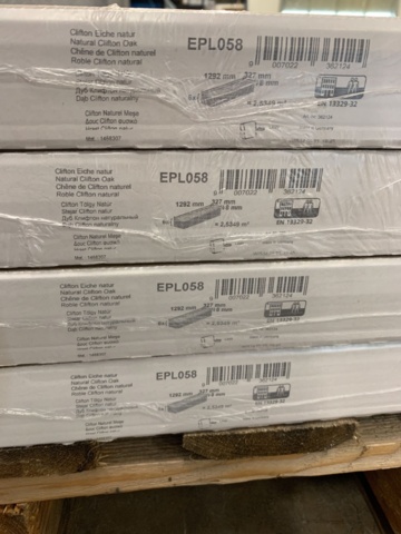 1222392-6 Ca 17,744 kvm Laminatgolv Egger 8mm ek