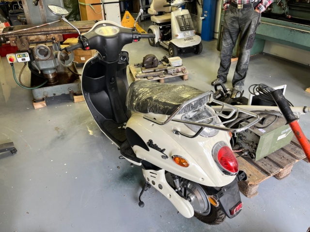 1222407-7 Electric scooter Xufeng Xfrly-1