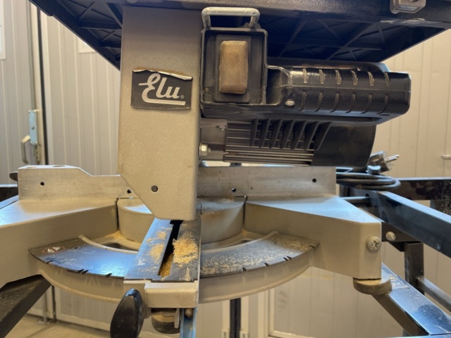 1211172-7 Circular saw Elu with DeWalt table (Rep object/Spare part object)