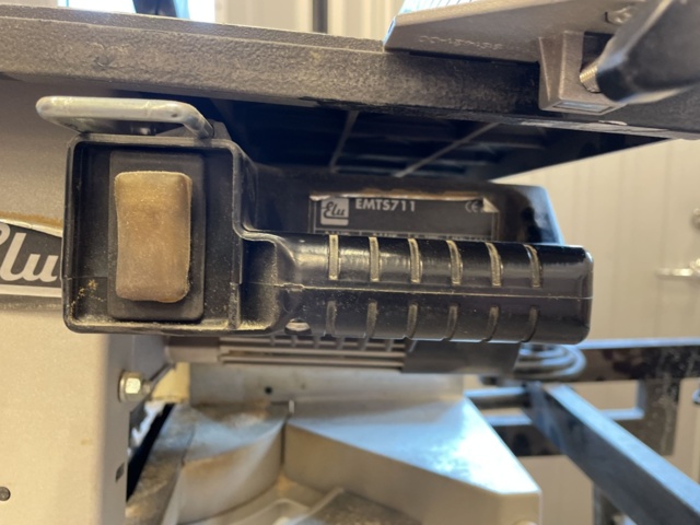 1211172-8 Circular saw Elu with DeWalt table (Rep object/Spare part object)