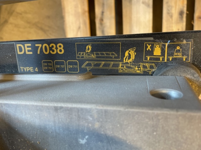 1211172-12 Circular saw Elu with DeWalt table (Rep object/Spare part object)