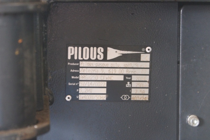 1151588-5 Band saw Pilous -ARG 250, 2014, with roller track