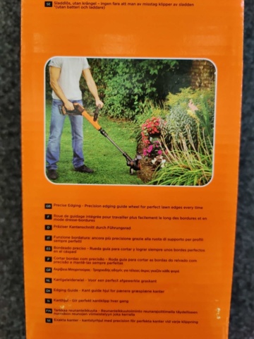 1223261-6 Grass trimmer Black & Decker STC1820PCB-XJ 18V