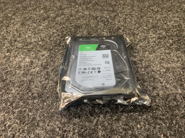 1093773-2 Hard disk Seagate BarraCuda 3.5'' HDD 2TB