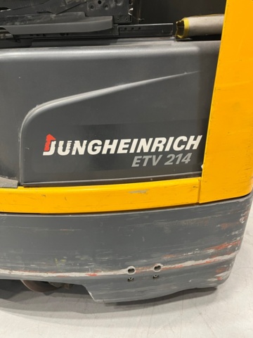 1028338-23 Reach truck, Jungheinrich ETV 214