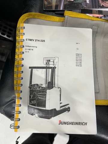 1028338-37 Reach truck, Jungheinrich ETV 214