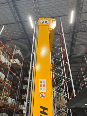 1028338-6 Reach truck, Jungheinrich ETV 214