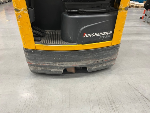 1028340-28 Reach truck, Jungheinrich ETV 216