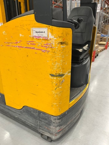 1028340-29 Reach truck, Jungheinrich ETV 216