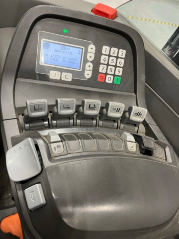 1028344-17 Reach truck, Toyota BT Reflex 2011