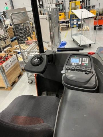 1028344-15 Reach truck, Toyota BT Reflex 2011