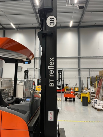 1028344-12 Reach truck, Toyota BT Reflex 2011