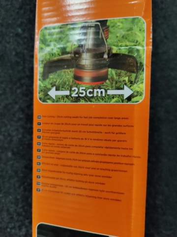 1223229-8 Grass trimmer Black & Decker ST182320-QW 18V