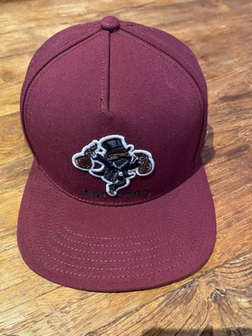 1223328-1 Caps from HOAX, Daily Paper, Pink Dolphin and Cayler & Sons