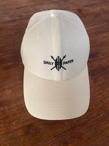 1223328-4 Caps from HOAX, Daily Paper, Pink Dolphin and Cayler & Sons