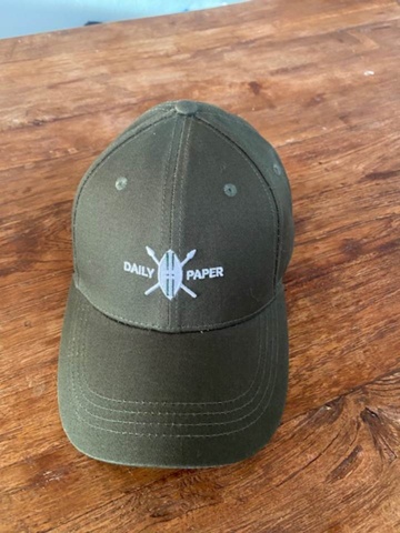 1223328-5 Caps from HOAX, Daily Paper, Pink Dolphin and Cayler & Sons