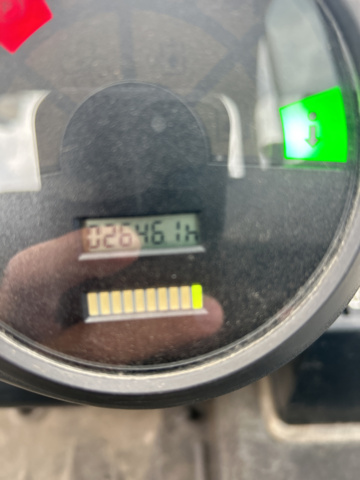 1192972-14 Linde E30 electric truck with charger