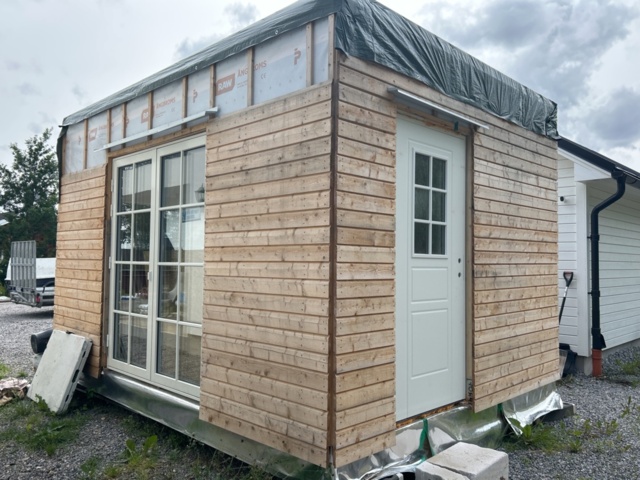 Attefall house approx. dimensions 4.5 x 3.3 H 3.05m (not completed ...
