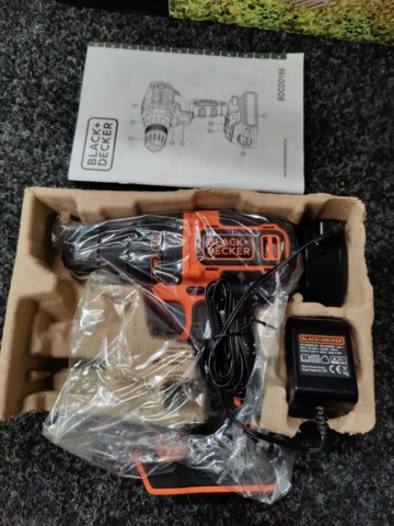 1223449-4 Screwdriver Black & Decker BDCDD186-QW + Bush trimmer Black & Decker BCSS18B-XJ 18V