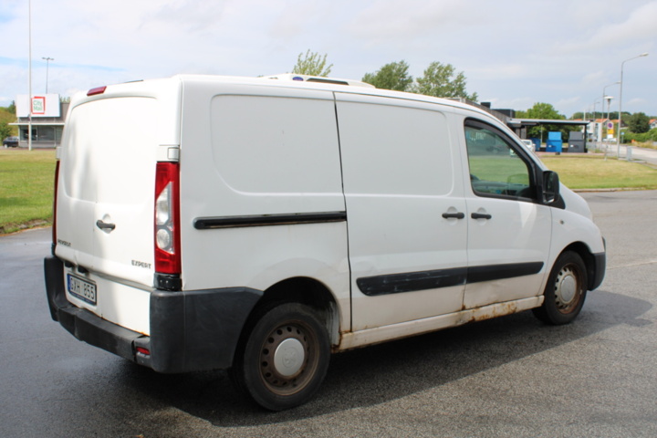 1223268-7 Refrigerator Peugeot Expert 2.0 HDi Manual, 120hp, 2008 (rep object)