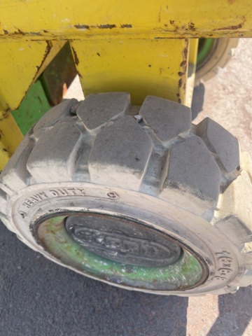 1223441-22 Iteco scissor lift