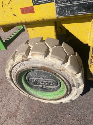 1223441-21 Iteco scissor lift