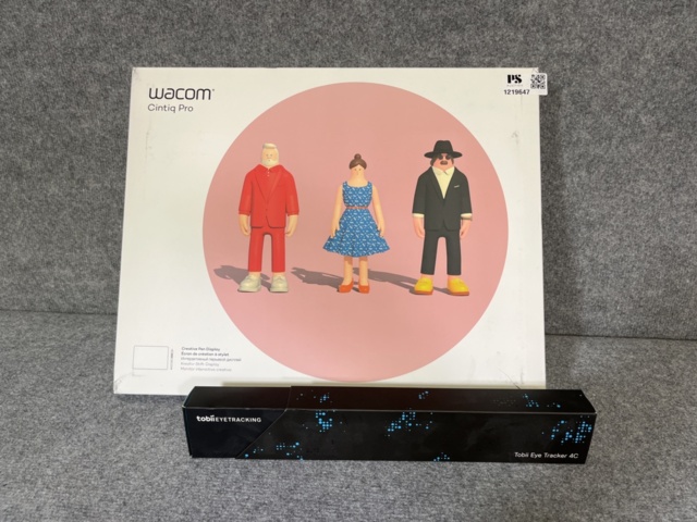 1219647-1 Drawing pad Wacom Cintiq Pro 24 and Tobii Eye Tracker 4C